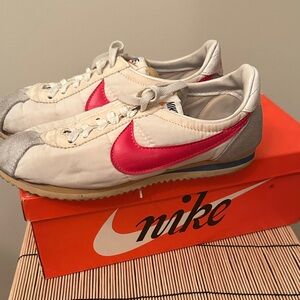 Vintage 1970s Nike Senorita Cortez – Made in Japan – Original Box